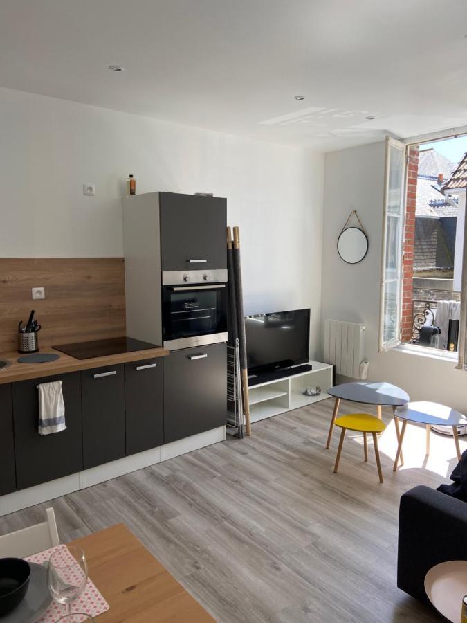 Cosy Flat Carteret - Appartement Centre Bourg - 4 Personnes Barneville-Carteret Exteriör bild